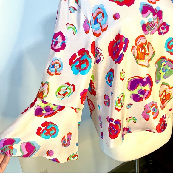 Emporio Armani Floral Printed Silk Blouse - Picture 2 of 11